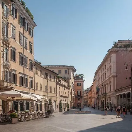 Penthouse On The Square Spanish Steps