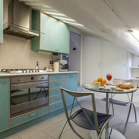 Penthouse On The Square Spanish Steps Apartment