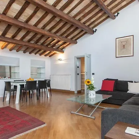 Penthouse On The Square Spanish Steps Apartment