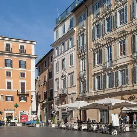 Penthouse On The Square Spanish Steps Apartman *